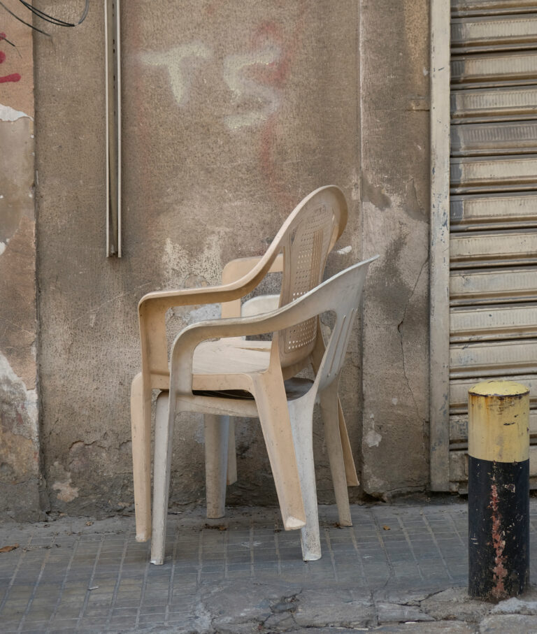 Plastic chairs romyandromeo